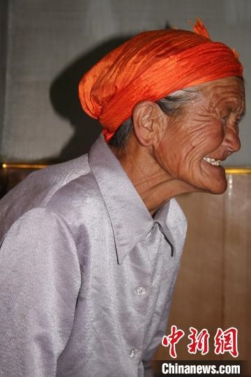 薩仁托婭拍攝的“草原母親”。　薩仁托婭供圖