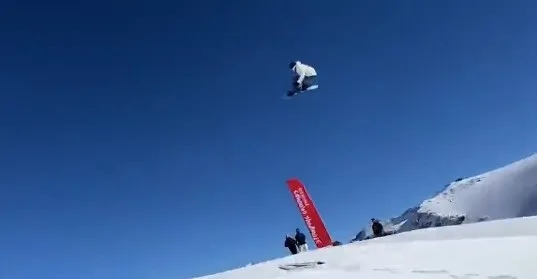 圖片來(lái)源：新體育網(wǎng)視頻截圖。