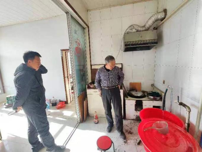 1702977976117046.png 640 (1).png