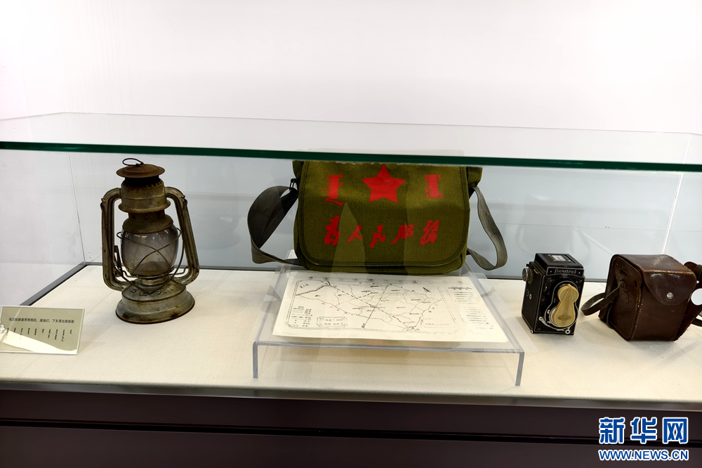 1745943633146178.jpg 004.jpg