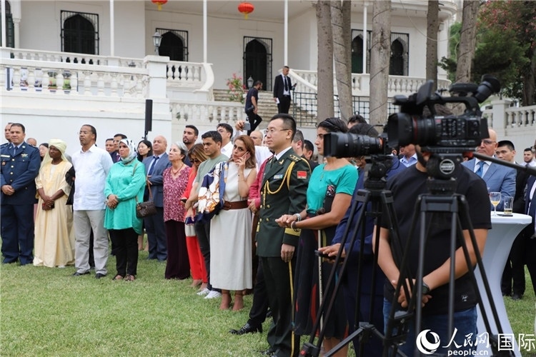 圖為招待會現(xiàn)場。人民網(wǎng)記者 王傳寶攝