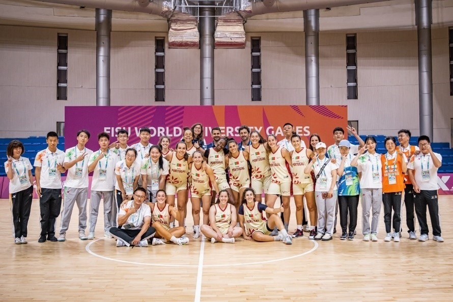 成都大運會葡萄牙女子籃球隊。 受訪者供圖