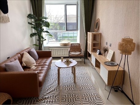 輝山英才社區(qū)樣板間。北京外國(guó)語大學(xué) 許青攝