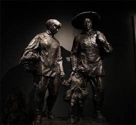 養(yǎng)父母碑。中央民族大學(xué) 張瑜桐攝