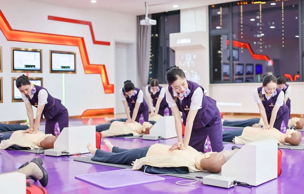 救護(hù)知識培訓(xùn)。