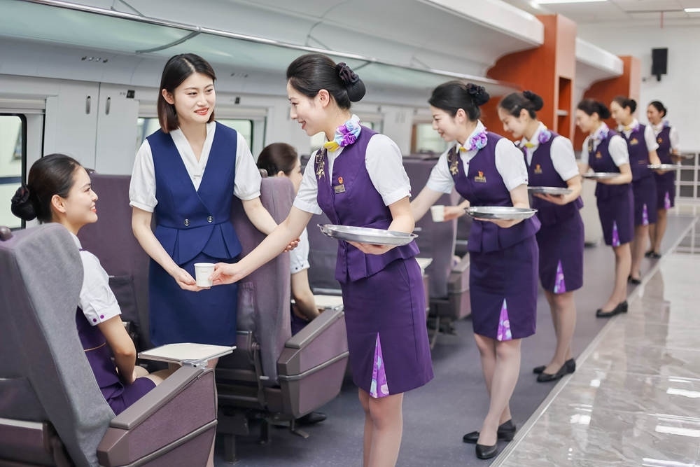 形象儀態(tài)塑造。