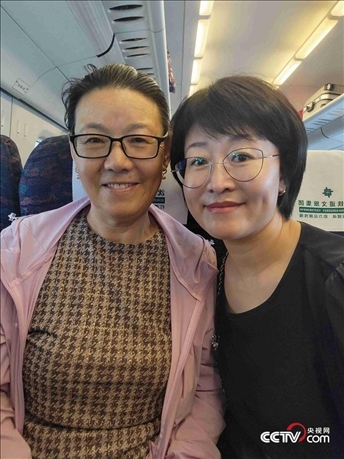 （呼群、寶力母女 受訪者供圖）