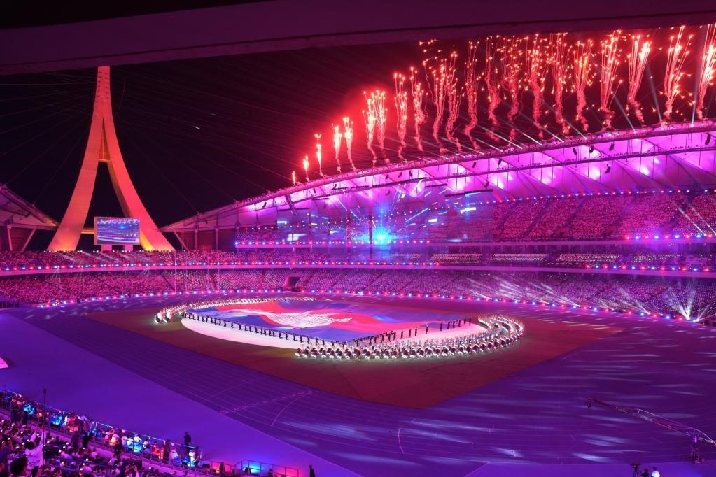 5月5日，第32屆東南亞運(yùn)動(dòng)會(huì)在柬埔寨首都金邊的國家體育場開幕。