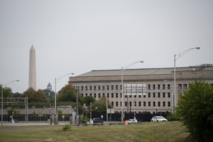 這是2021年8月3日在美國弗吉尼亞州阿靈頓拍攝的美國國防部所在地五角大樓。新華社記者劉杰攝