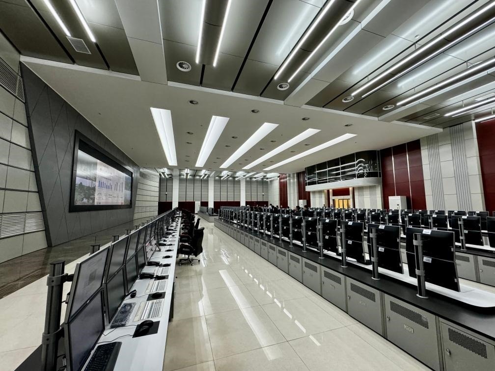 近日拍攝的公司管控中心。新華社記者 胡晨歡 攝