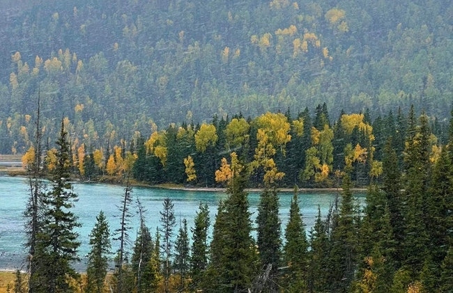 禾木景區(qū)。中國鐵路烏魯木齊局集團(tuán)有限公司供圖