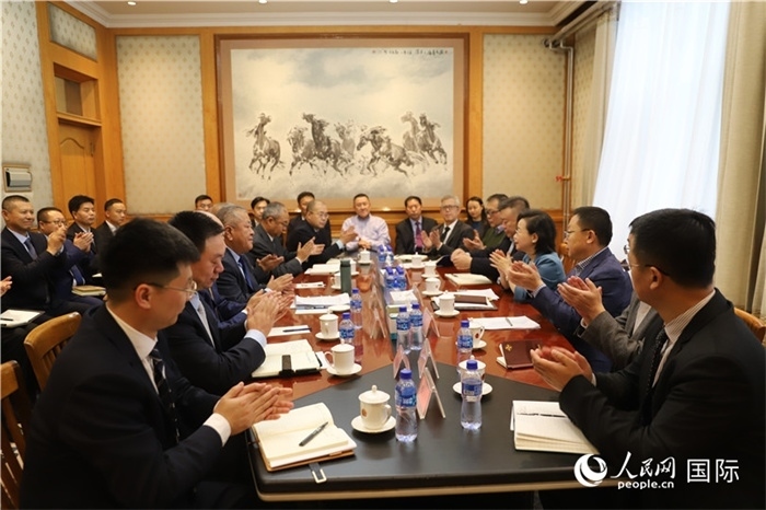3.2023年10月30日，中國(guó)駐蒙使館座談會(huì)現(xiàn)場(chǎng)。人民網(wǎng)記者 霍文攝