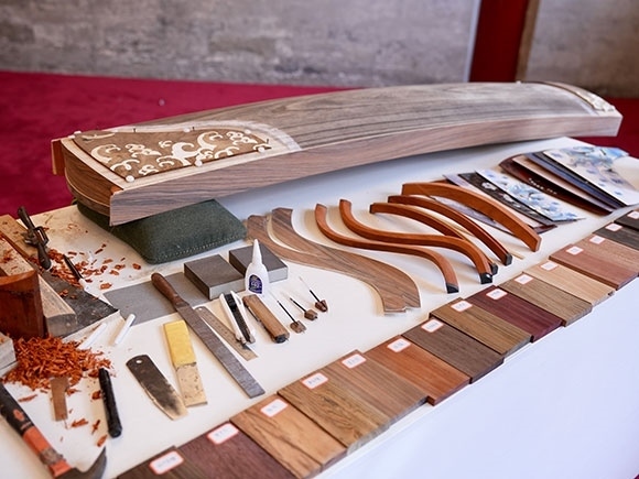 蘭考古箏制作展示。中央音樂學院供圖