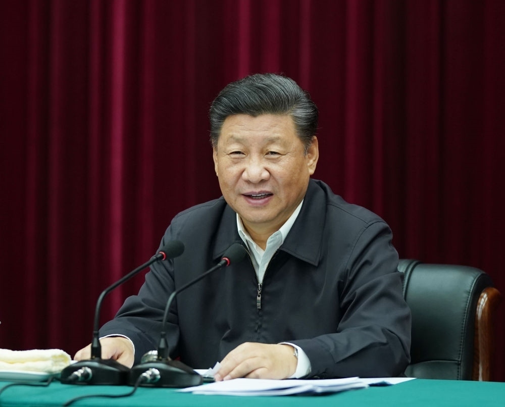 2019年9月18日上午，中共中央總書記、國家主席、中央軍委主席習(xí)近平在鄭州主持召開黃河流域生態(tài)保護(hù)和高質(zhì)量發(fā)展座談會并發(fā)表重要講話。新華社記者 謝環(huán)馳 攝