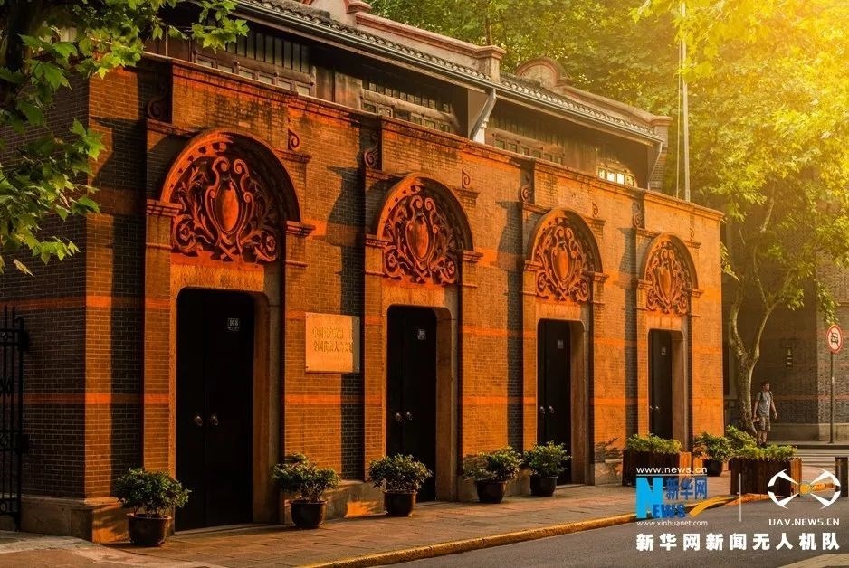 晨曦下的中共一大會(huì)址紀(jì)念館。新華網(wǎng) 吳愷 攝