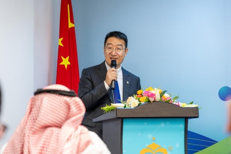 沙特智慧宮語(yǔ)言公司董事長(zhǎng)馬永亮致辭。主辦方供圖