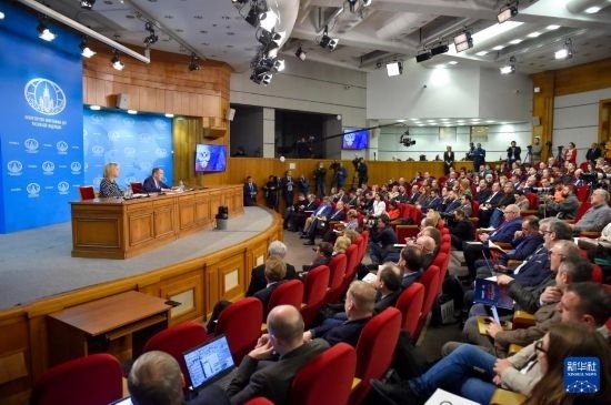 1月18日，在俄羅斯首都莫斯科，俄羅斯外長拉夫羅夫回答記者提問。新華社發(fā)（亞歷山大攝）