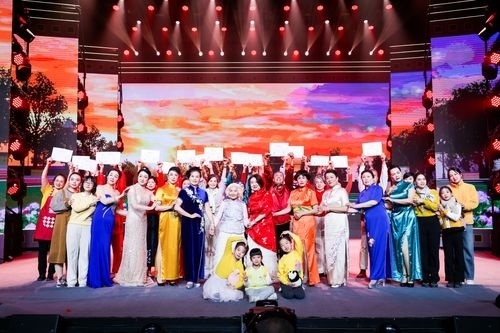 國家老年大學(xué)教學(xué)成果展演暨2024年春節(jié)特別節(jié)目。國家開放大學(xué)供圖