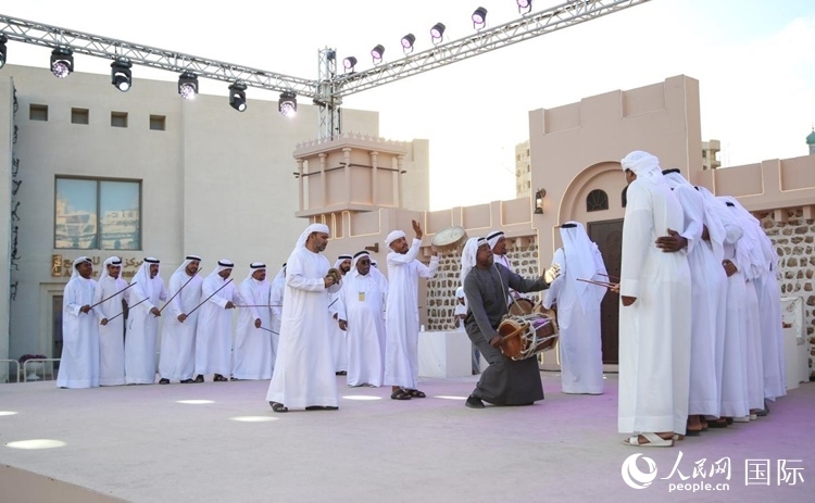 阿拉伯歌舞表演。人民網(wǎng) 塔里克·易卜拉欣攝