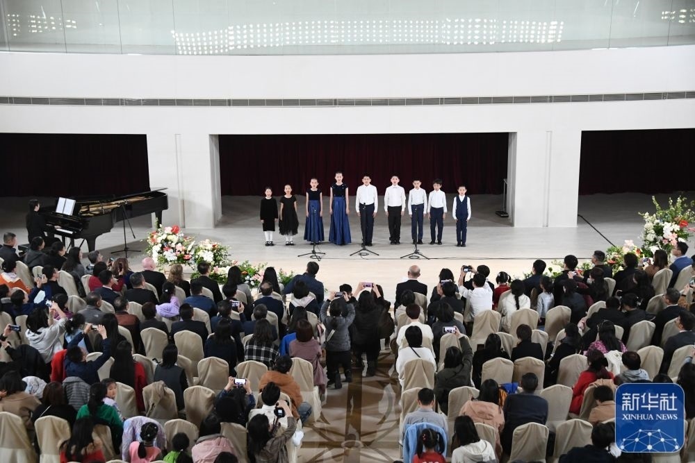 3月21日，金融街童聲合唱團在音樂會上演出。新華社記者 任超 攝