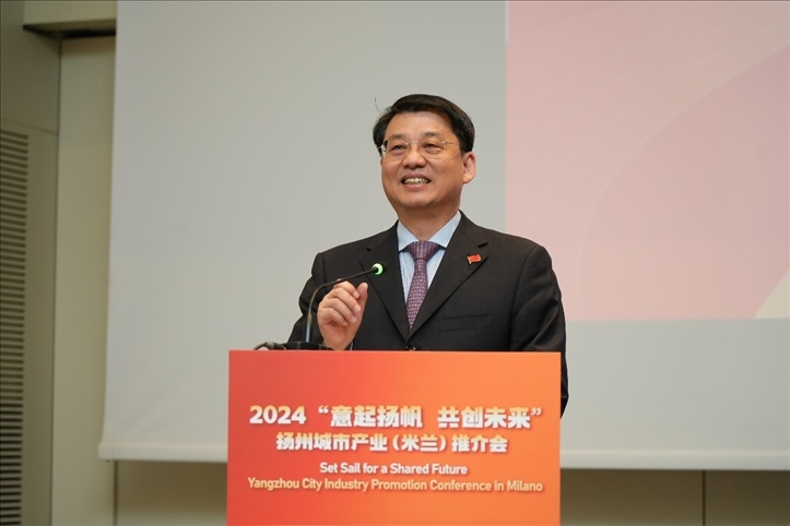 中國駐米蘭總領(lǐng)事劉侃寄語中意合作揚(yáng)帆遠(yuǎn)行。 主辦方供圖