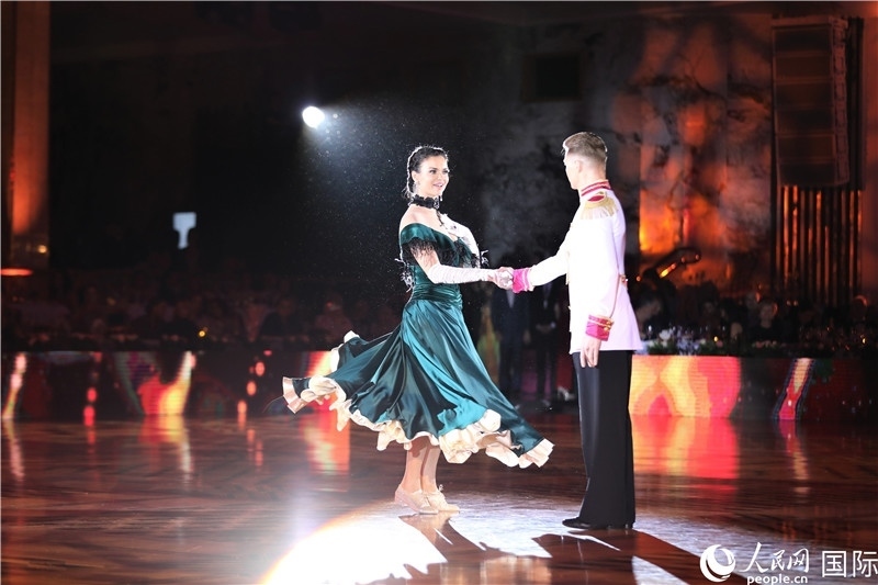 第五屆“克里姆林宮杯”國(guó)標(biāo)舞錦標(biāo)賽現(xiàn)場(chǎng)。于子恒攝