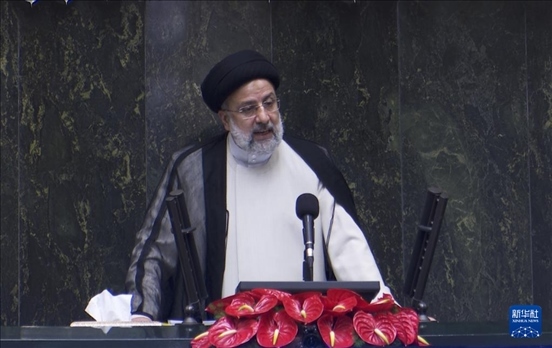 據(jù)伊朗邁赫爾通訊社20日?qǐng)?bào)道，伊朗總統(tǒng)萊希在直升機(jī)事故中遇難。這是2021年8月5日拍攝的易卜拉欣·萊希的資料照片。 新華社發(fā)（賈瓦德攝）