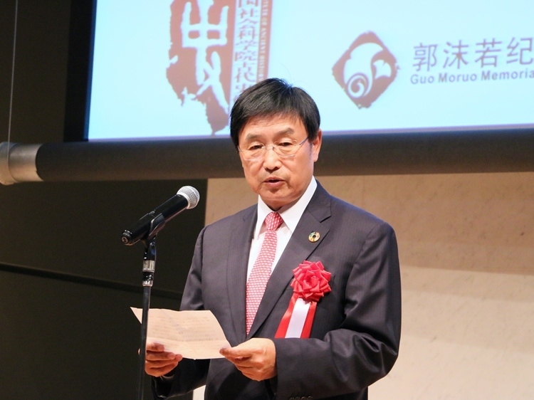 日中友好會(huì)館中國(guó)代表理事黃星原致辭。人民網(wǎng) 許可攝