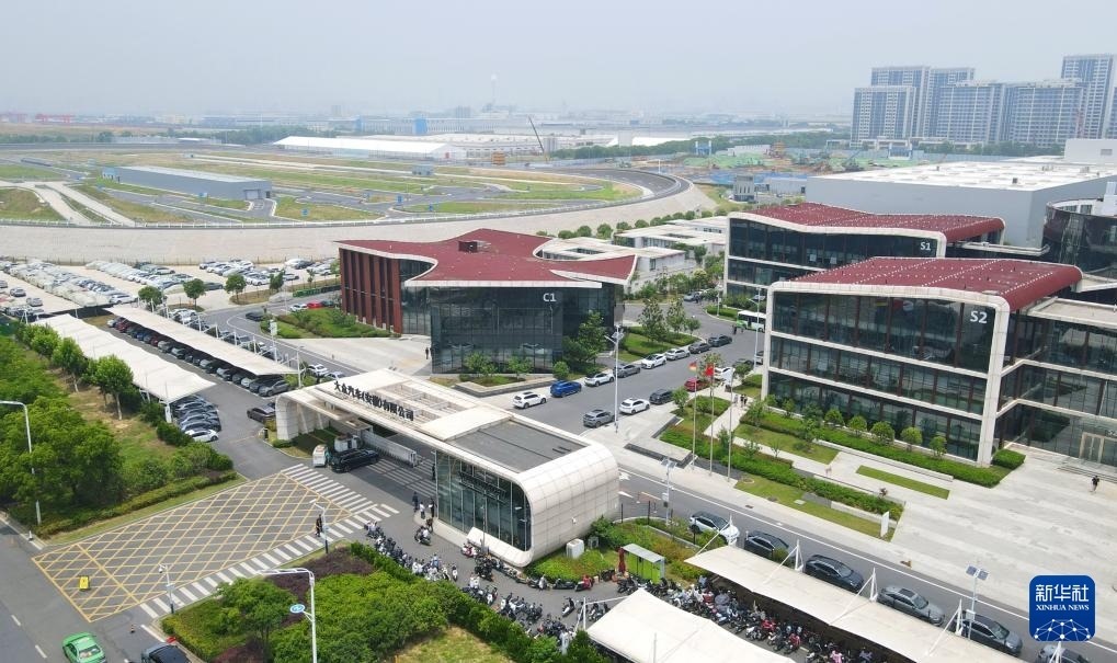 大眾汽車（安徽）有限公司外景（無人機(jī)照片，2024年6月7日攝）。新華社記者 郭晨 攝