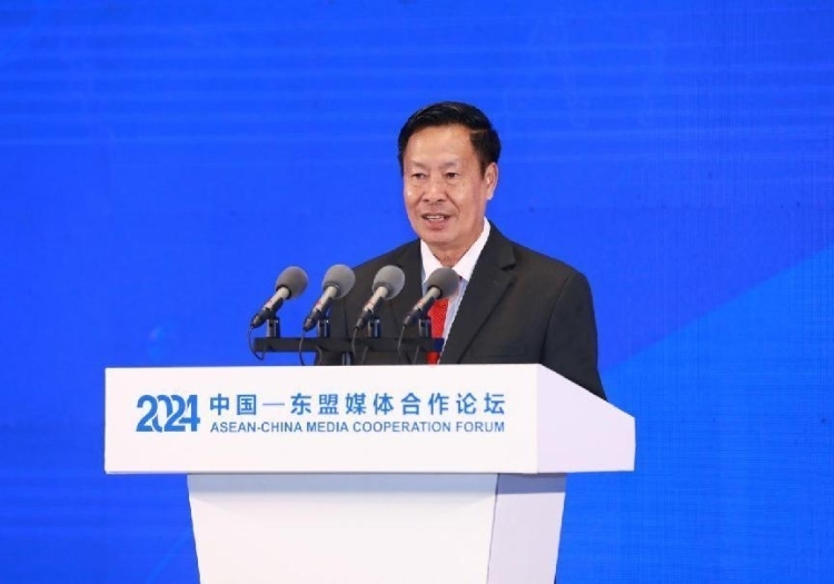 坡西·喬馬尼馮致辭。中國外文局供圖