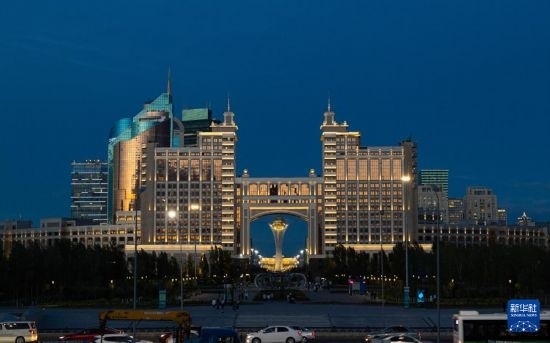這是7月1日拍攝的哈薩克斯坦首都阿斯塔納街景。新華社記者 白雪騏 攝