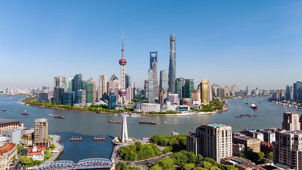 從一扇“門”、一座“城”、兩張“網(wǎng)”，看浦東新區(qū)改革常新