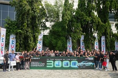 8月3日，中國車企奇瑞在雅加達舉行活動，慶祝在印尼交付第3000輛電動汽車OMODA E5。奇瑞汽車印度尼西亞銷售公司供圖