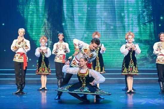 第十屆“歡動北京”開幕，12國青少年向未來問好