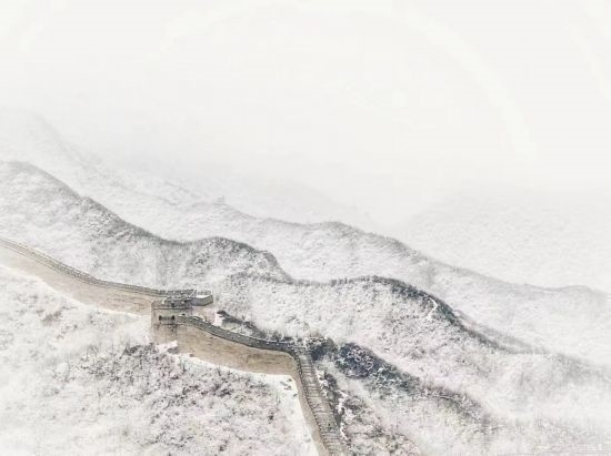 朱銳拍攝的長城雪景。（受訪者供圖）