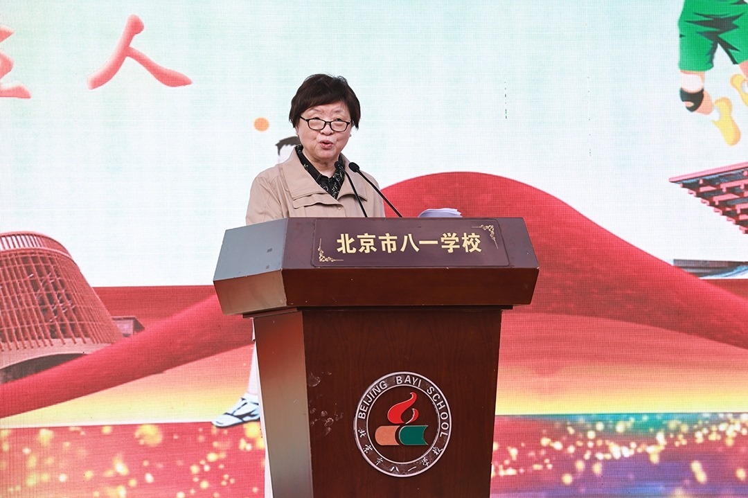 蘇東林院士講授開學第一課。校方供圖