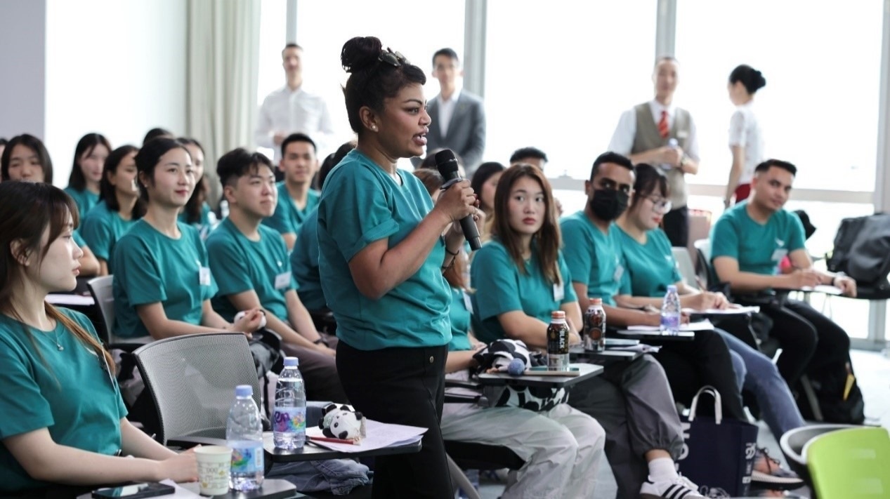 各方代表和在場嘉賓共同見證了培訓基地的正式掛牌，活動當日還展開了培訓試講環(huán)節(jié)。