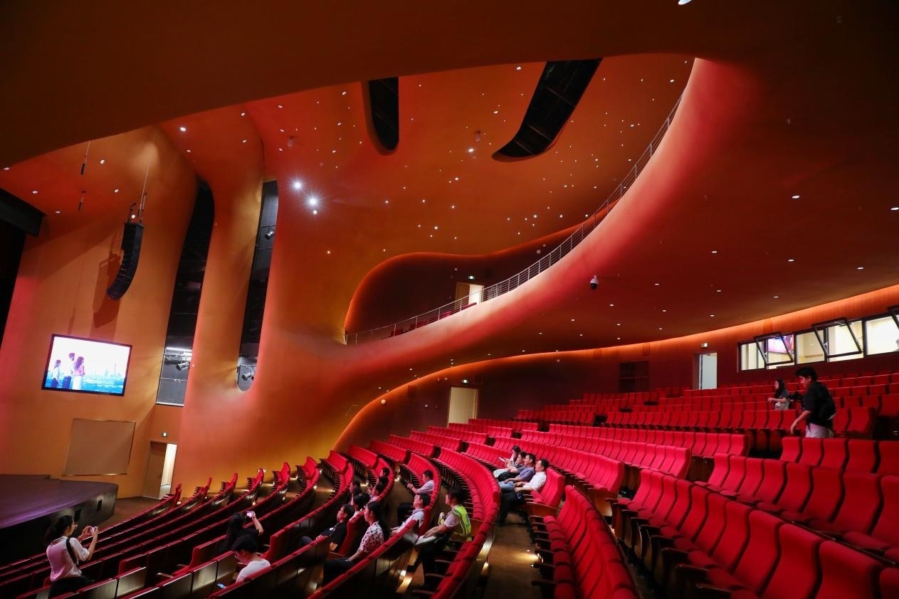 劇場(chǎng)內(nèi)部空間?！吨袊?jīng)濟(jì)周刊》記者 肖翊攝