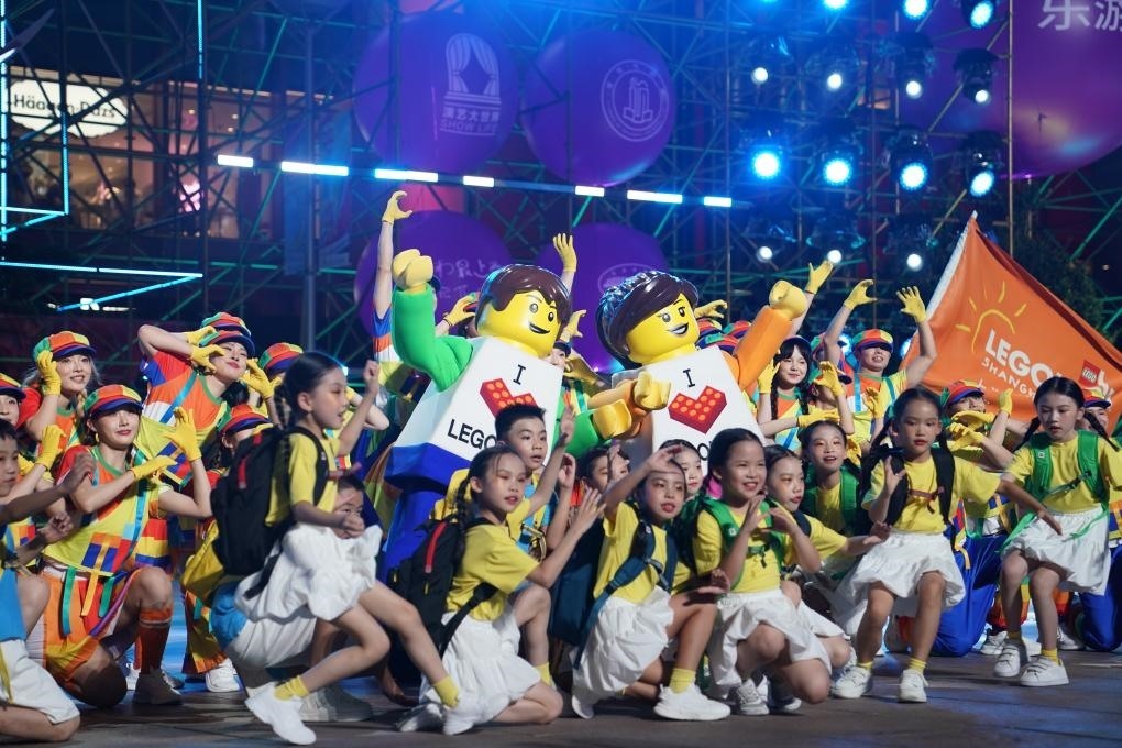 9月14日晚，演員在上海旅游節(jié)開幕式上表演。新華社發(fā)（陳浩明 攝）