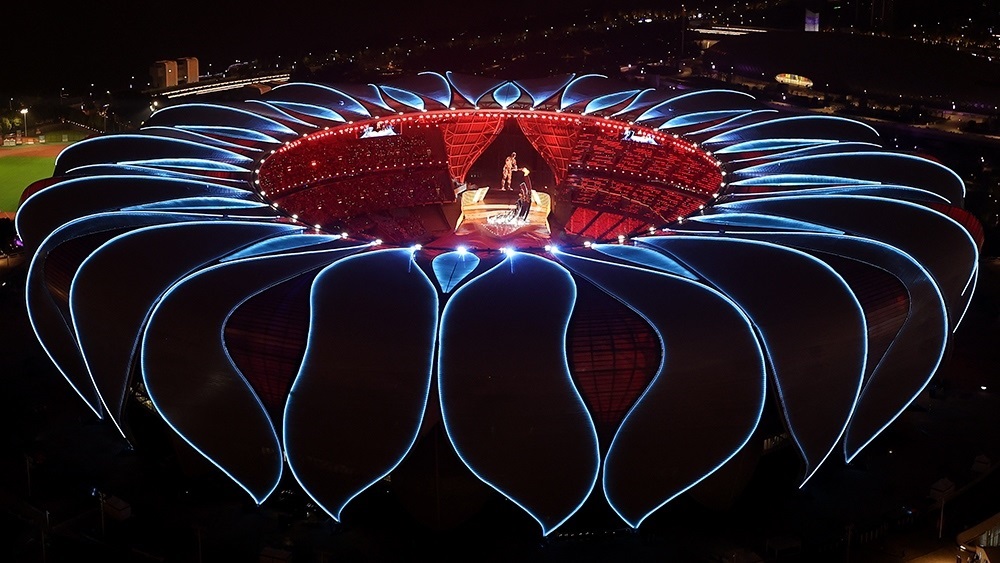 2023年9月23日，第19屆亞洲運(yùn)動(dòng)會(huì)開幕式上，最后一棒火炬手汪順和“數(shù)字火炬手”在開幕式上點(diǎn)燃主火炬。