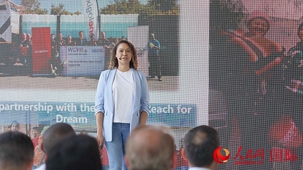 奇瑞南非公司全國市場(chǎng)經(jīng)理維倫·彼得森發(fā)言。人民網(wǎng) 張茜攝