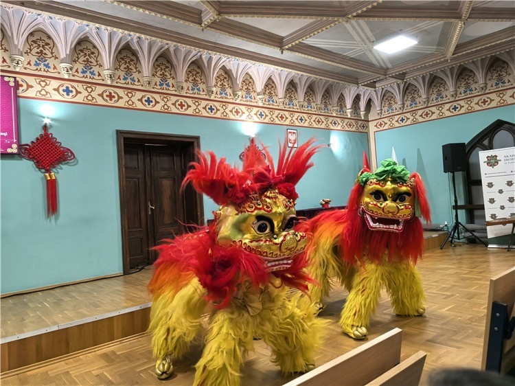 托倫雅蓋隆學(xué)院禮堂巡演現(xiàn)場(chǎng)。主辦方供圖。