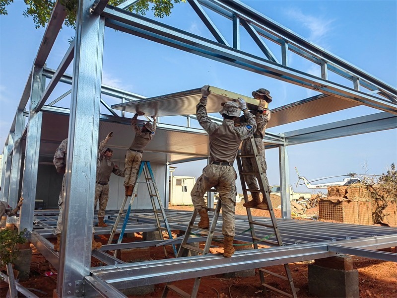 小組協(xié)同推進(jìn)工程任務(wù)。鄧原淘攝