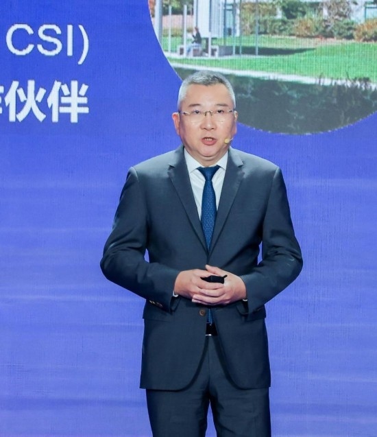 12月6日，法國達(dá)索系統(tǒng)公司全球執(zhí)行副總裁許善淞在深圳全球招商大會(huì)上。新華社發(fā)