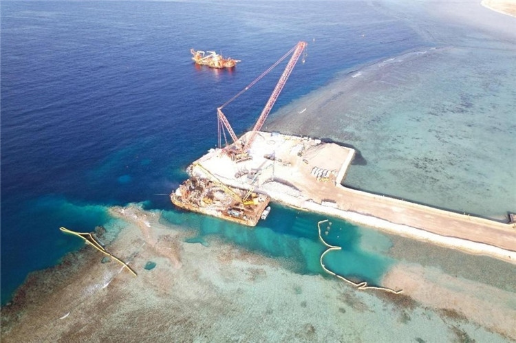 拉比格四期海水淡化項(xiàng)目取水口作業(yè)場(chǎng)景。項(xiàng)目方供圖