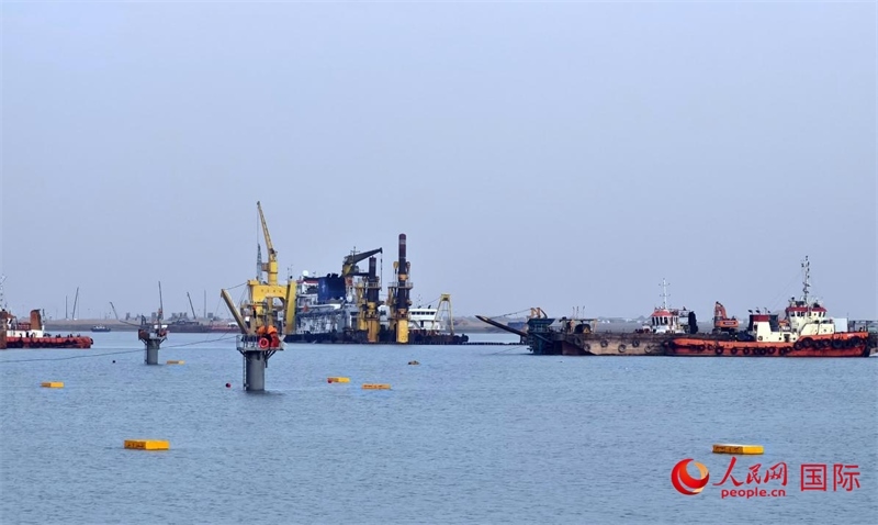 祖拜爾海底隧道施工場(chǎng)景。人民網(wǎng)記者管克江攝