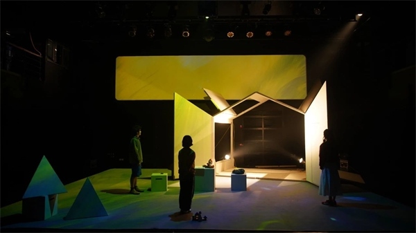 《又一道光芒》劇照。中國國家話劇院供圖