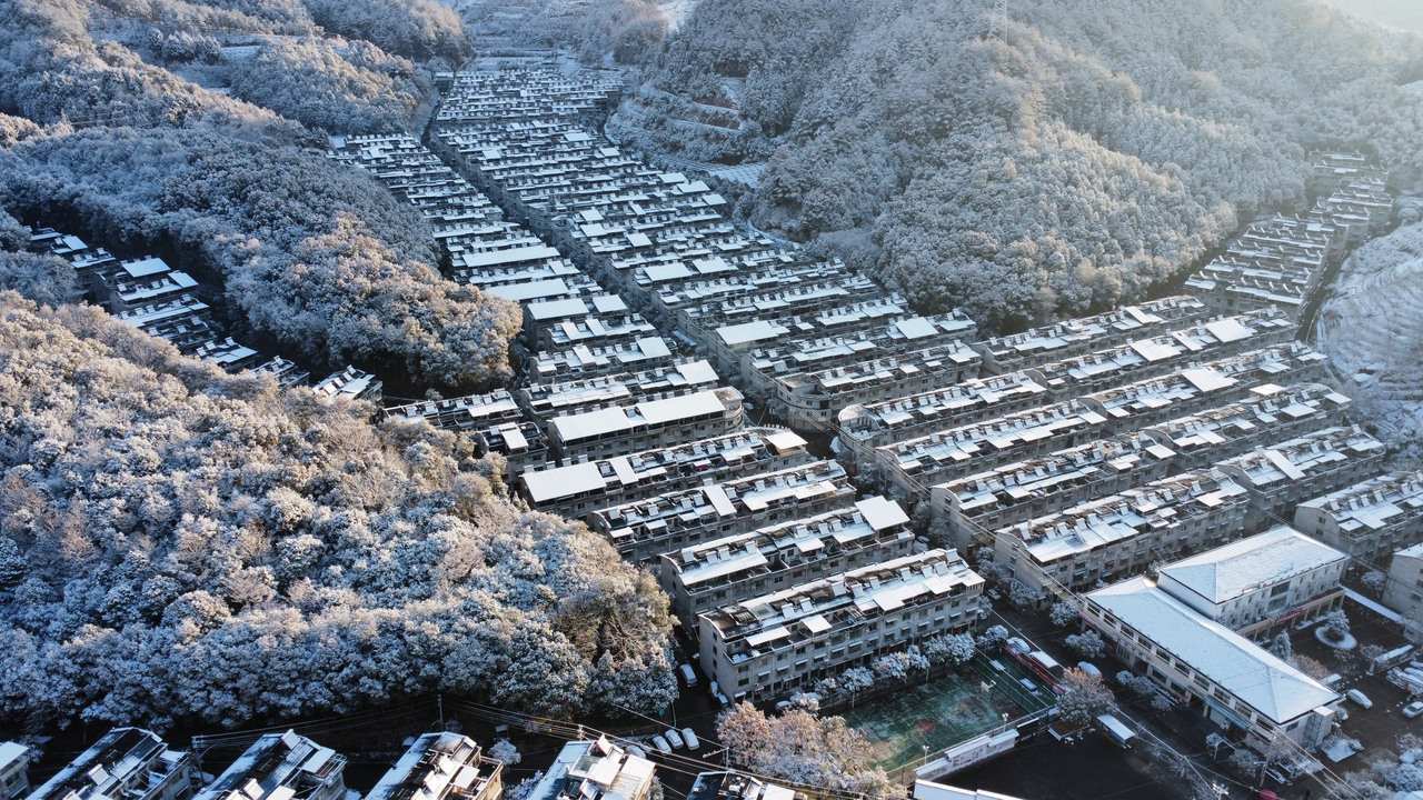 慶元縣濛洲街道同濟新村，雪后初霽。慶元縣融媒體中心 供圖