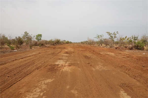 施工現(xiàn)場(chǎng)。張曉昆攝