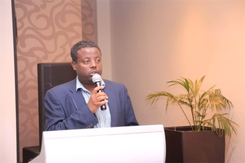 圖為埃塞俄比亞亞的斯亞貝巴大學(xué)政策研究員巴盧·德米西。受訪(fǎng)者供圖